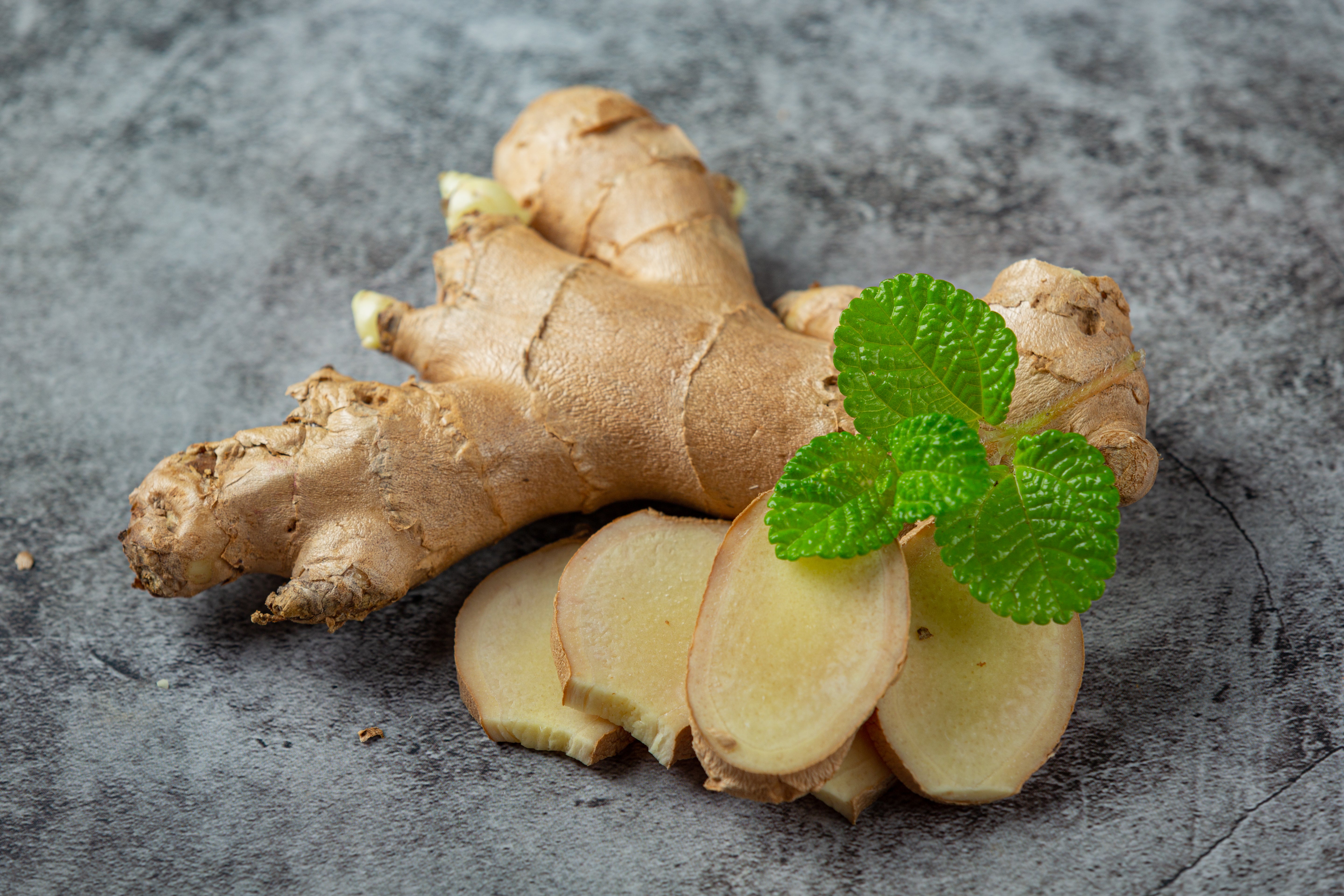 Jengibre, ingrediente natural del aceite capilar